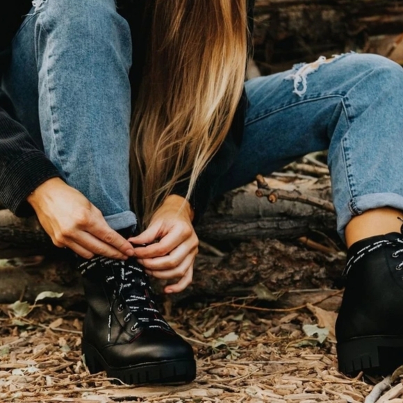 🖤Just In🖤 Luna  Combat Boot - Picture 4 of 9